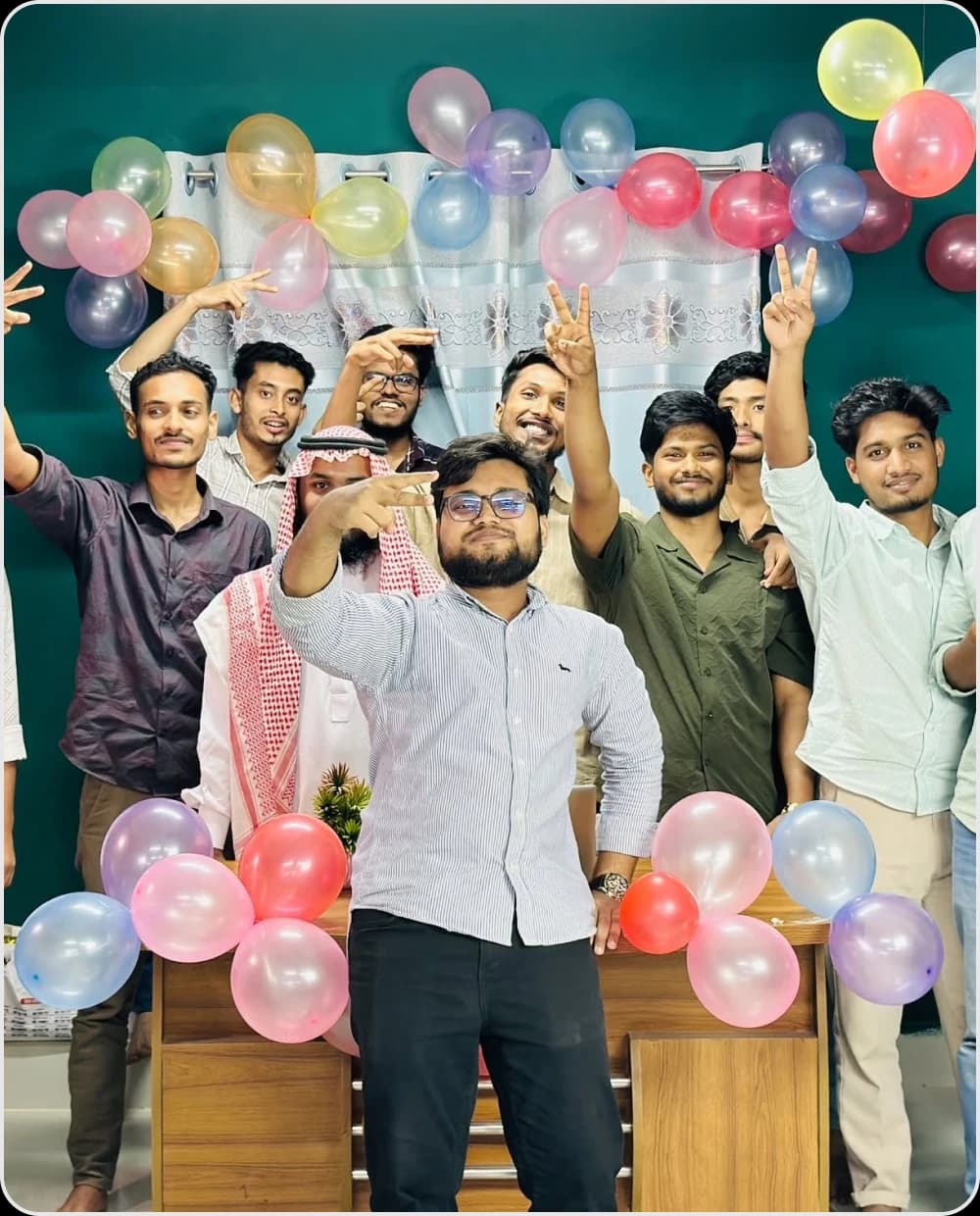 Expert Squad professionals delivering web, mobile, and SaaS solutions